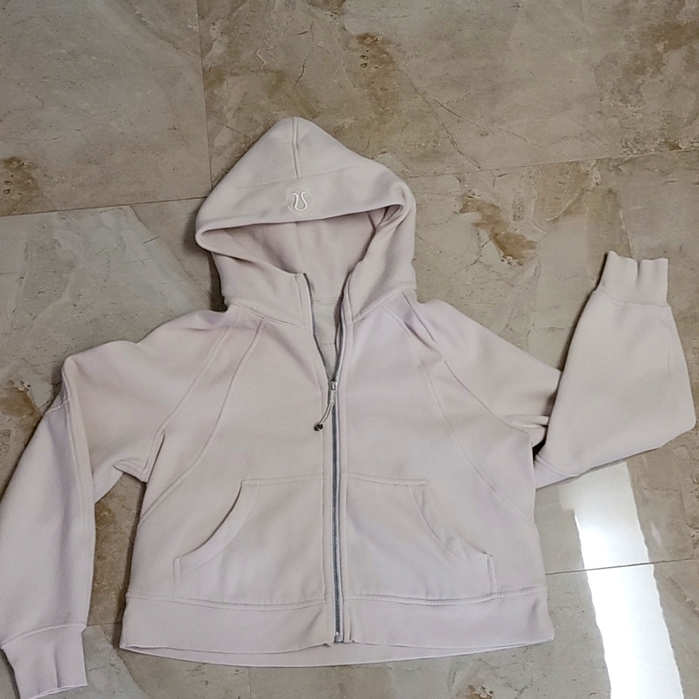 Lululemon oversized full zip scuba hoodie.  Size M/L. Excellent condition.